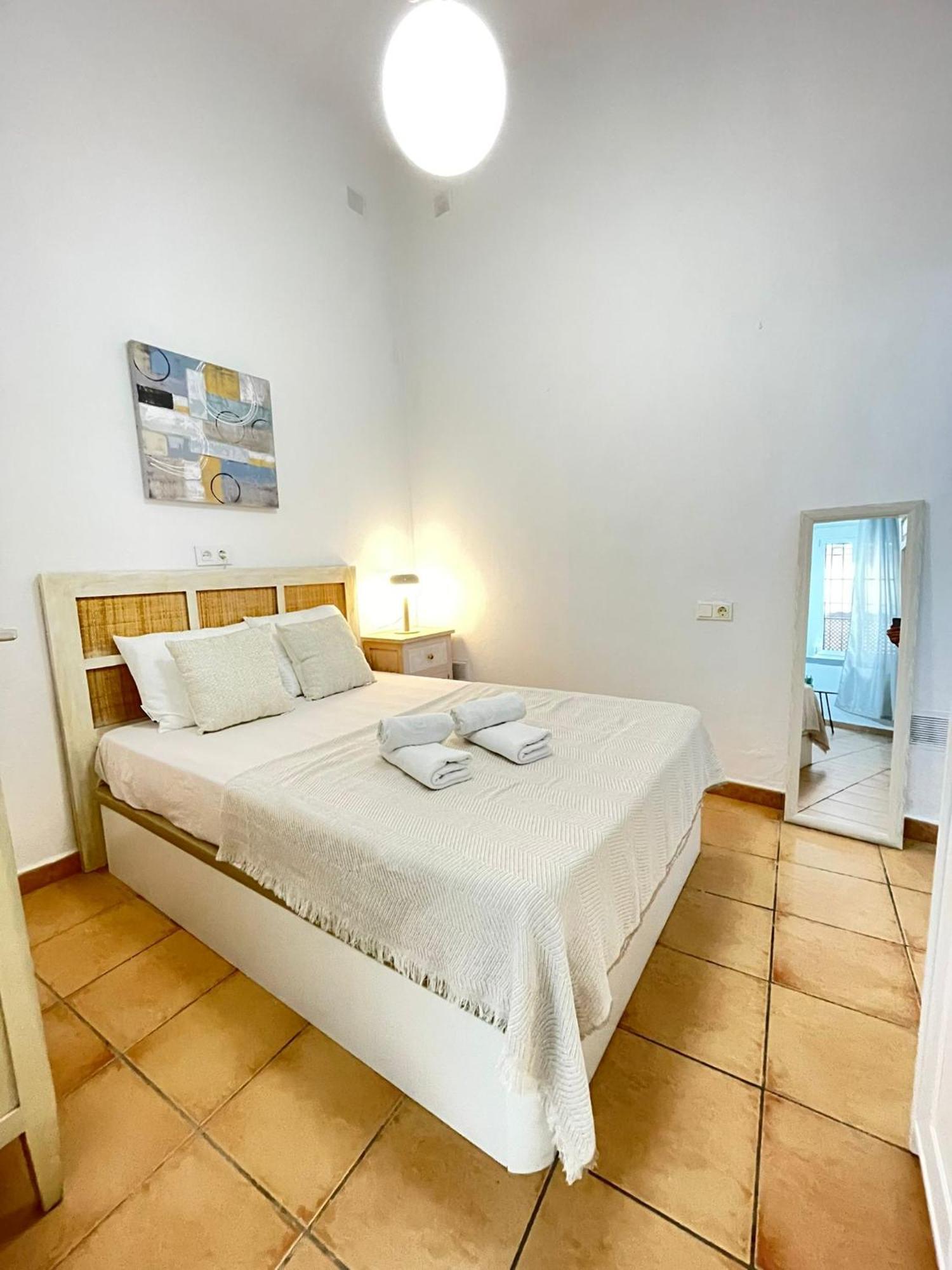 Santa Paula. Centrico Y Acogedor. Apartamento Sevilha Exterior foto